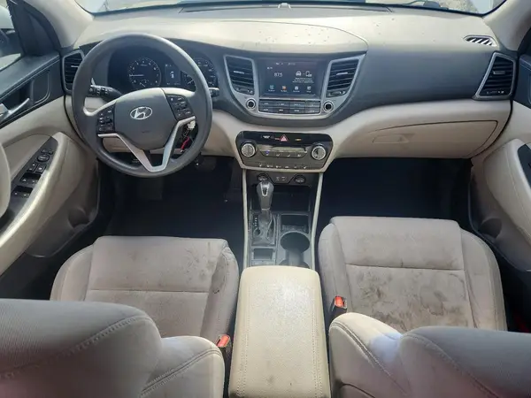 KM8J3CA46JU601790 2018 HYUNDAI TUCSON - Image 8