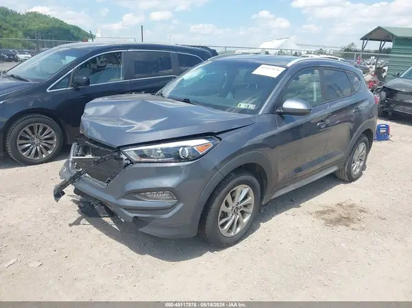 KM8J3CA46JU602910 2018 HYUNDAI TUCSON - Image 2
