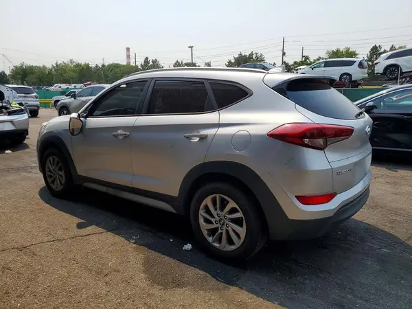 KM8J3CA46JU604155 2018 HYUNDAI TUCSON - Image 2