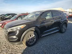 KM8J3CA46JU607976 2018 HYUNDAI TUCSON