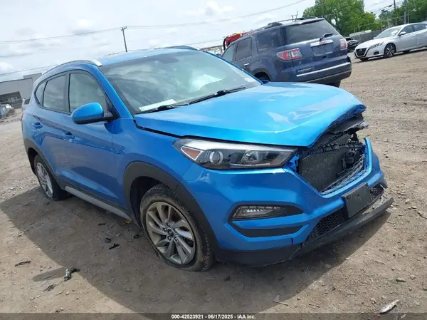 KM8J3CA46JU623515 2018 HYUNDAI TUCSON - Image 1
