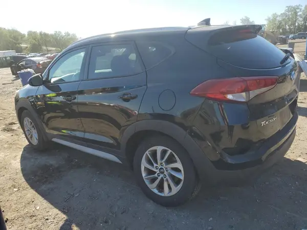 KM8J3CA46JU653436 2018 HYUNDAI TUCSON - Image 2
