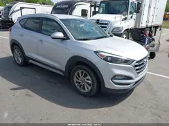 KM8J3CA46JU654697 2018 HYUNDAI TUCSON