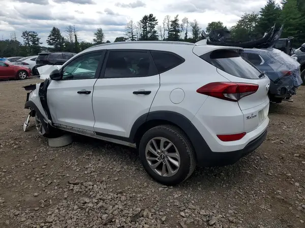 KM8J3CA46JU668180 2018 HYUNDAI TUCSON - Image 2