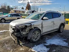 KM8J3CA46JU688588 2018 HYUNDAI TUCSON