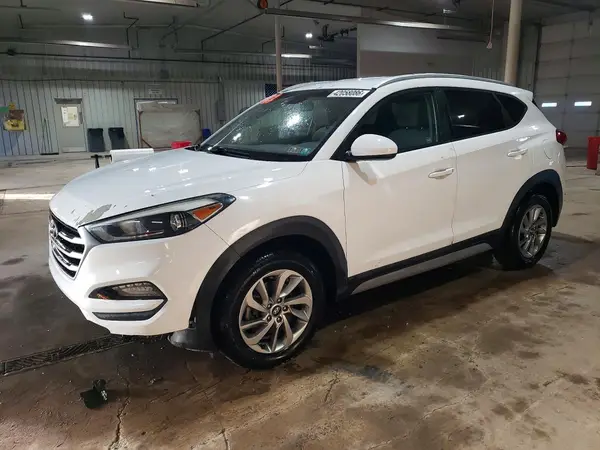 KM8J3CA46JU713957 2018 HYUNDAI TUCSON - Image 1