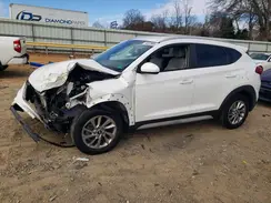 KM8J3CA46JU738177 2018 HYUNDAI TUCSON
