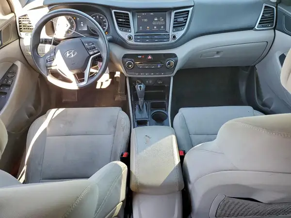 KM8J3CA46JU742018 2018 HYUNDAI TUCSON - Image 8