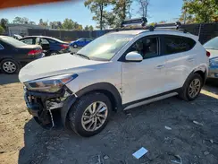 KM8J3CA46JU744853 2018 HYUNDAI TUCSON