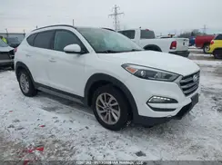 KM8J3CA46JU777450 2018 HYUNDAI TUCSON
