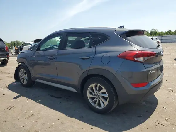 KM8J3CA46JU808003 2018 HYUNDAI TUCSON - Image 2