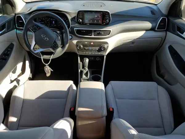 KM8J3CA46KU011851 2019 HYUNDAI TUCSON - Image 8
