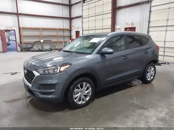 KM8J3CA46KU011896 2019 HYUNDAI TUCSON - Image 2