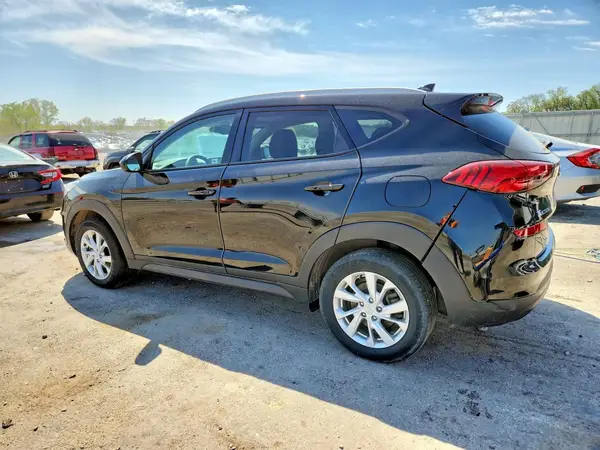 KM8J3CA46KU028438 2019 HYUNDAI TUCSON - Image 2