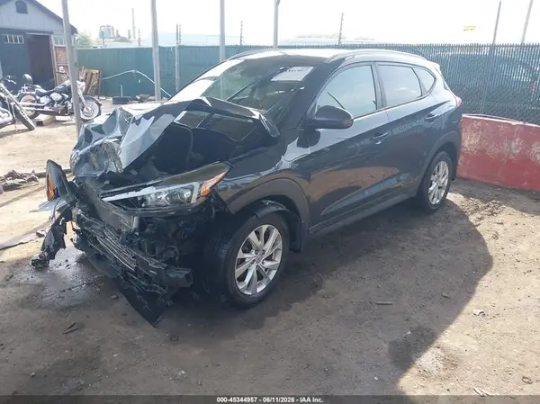 KM8J3CA46KU057535 2019 HYUNDAI TUCSON - Image 2