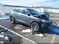 KM8J3CA46KU067904 2019 HYUNDAI TUCSON