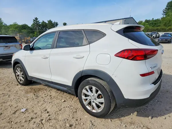 KM8J3CA46KU068258 2019 HYUNDAI TUCSON - Image 2