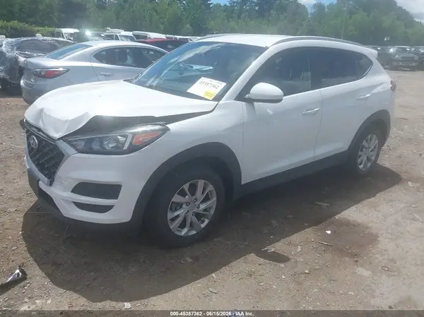 KM8J3CA46KU874469 2019 HYUNDAI TUCSON - Image 2