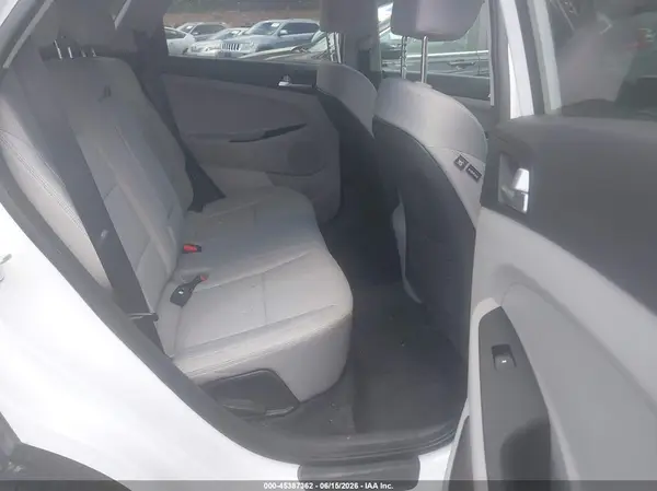 KM8J3CA46KU874469 2019 HYUNDAI TUCSON - Image 8