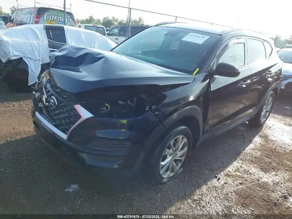 KM8J3CA46KU896844 2019 HYUNDAI TUCSON - Image 2