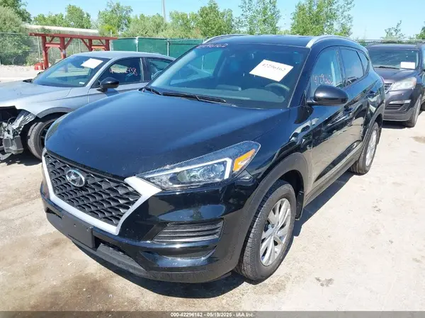 KM8J3CA46KU935335 2019 HYUNDAI TUCSON - Image 2