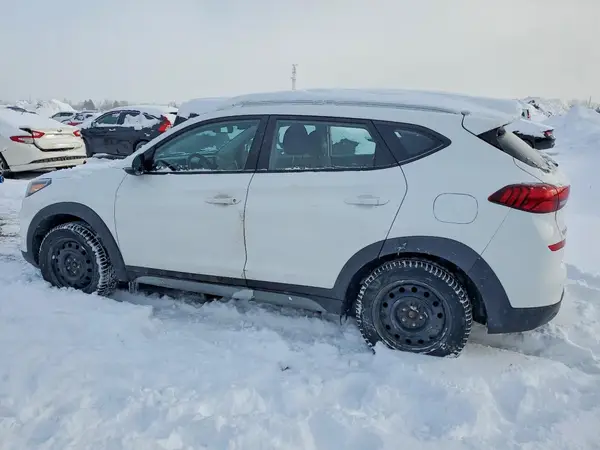 KM8J3CA46KU974619 2019 HYUNDAI TUCSON - Image 2