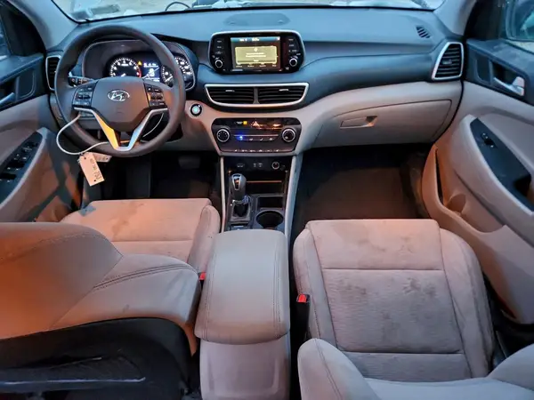 KM8J3CA46LU155210 2020 HYUNDAI TUCSON - Image 8