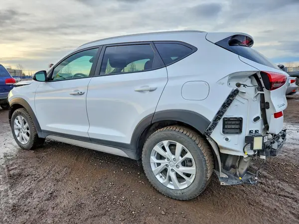 KM8J3CA46LU246963 2020 HYUNDAI TUCSON - Image 2