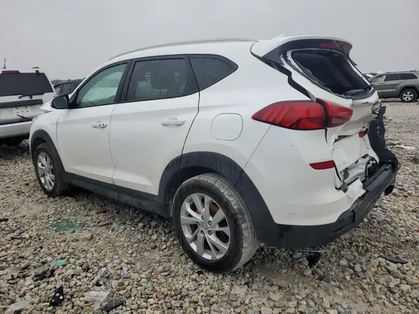 KM8J3CA46MU315121 2021 HYUNDAI TUCSON - Image 2
