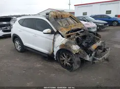 KM8J3CA46MU329438 2021 HYUNDAI TUCSON