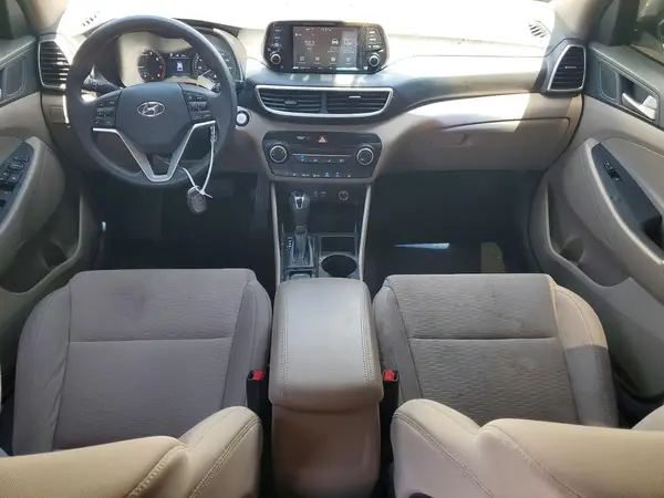 KM8J3CA46MU332372 2021 HYUNDAI TUCSON - Image 8