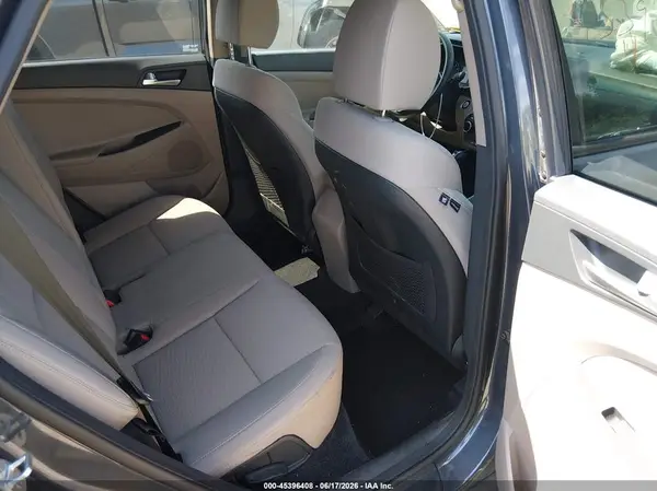 KM8J3CA46MU345512 2021 HYUNDAI TUCSON - Image 8