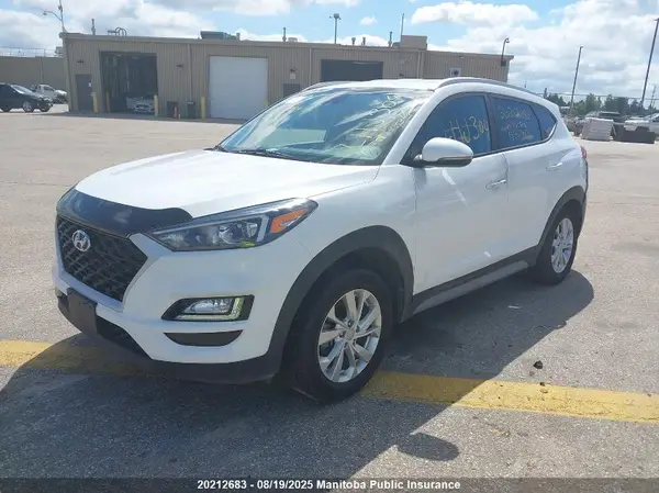 KM8J3CA46MU357403 2021 HYUNDAI TUCSON - Image 2