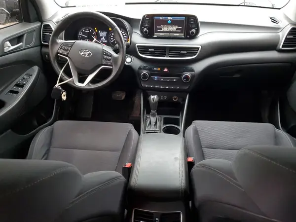 KM8J3CA46MU358972 2021 HYUNDAI TUCSON - Image 8