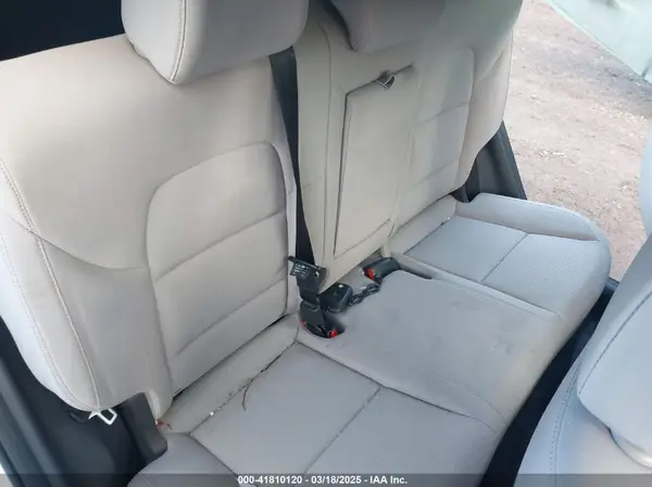 KM8J3CA46MU387064 2021 HYUNDAI TUCSON - Image 8