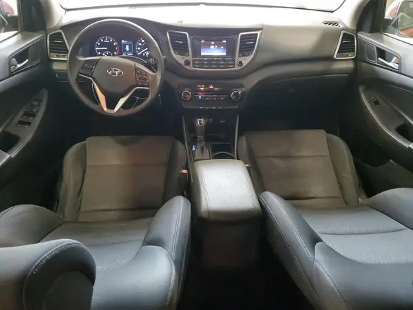 KM8J3CA47GU040220 2016 HYUNDAI TUCSON - Image 8