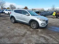 KM8J3CA47GU076330 2016 HYUNDAI TUCSON