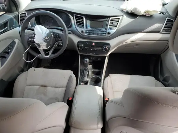 KM8J3CA47GU076957 2016 HYUNDAI TUCSON - Image 8