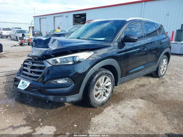 KM8J3CA47GU092589 2016 HYUNDAI TUCSON - Image 2