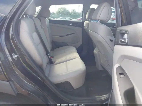 KM8J3CA47GU092589 2016 HYUNDAI TUCSON - Image 8
