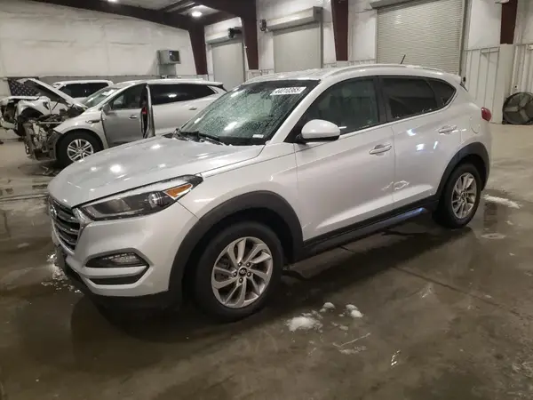 KM8J3CA47GU100464 2016 HYUNDAI TUCSON - Image 1