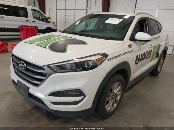 KM8J3CA47GU110962 2016 HYUNDAI TUCSON - Image 2