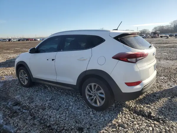 KM8J3CA47GU133108 2016 HYUNDAI TUCSON - Image 2