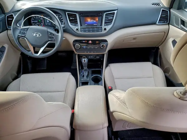 KM8J3CA47GU160096 2016 HYUNDAI TUCSON - Image 8