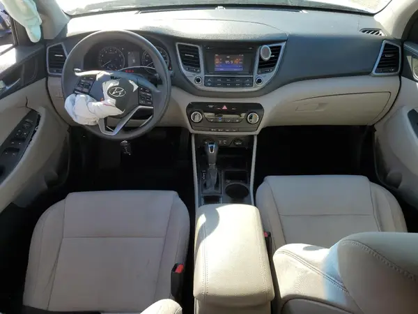 KM8J3CA47GU175746 2016 HYUNDAI TUCSON - Image 8