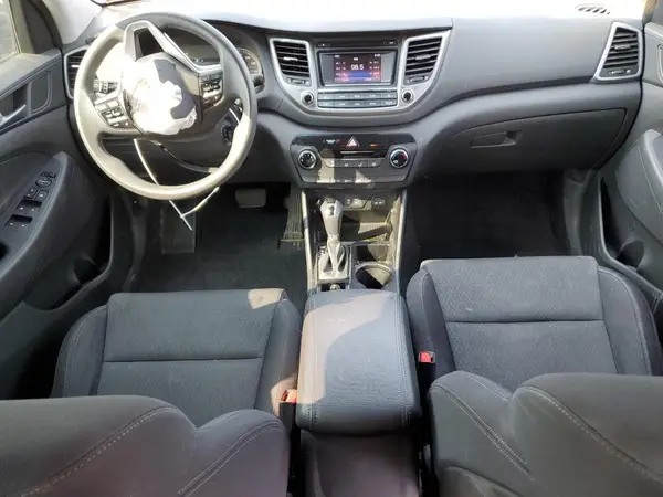 KM8J3CA47GU179098 2016 HYUNDAI TUCSON - Image 8