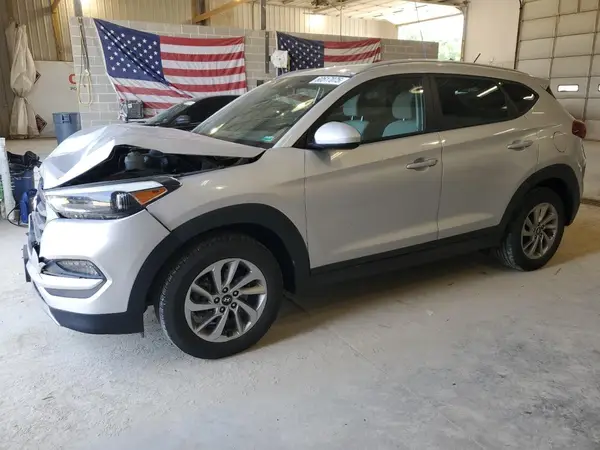 KM8J3CA47GU180171 2016 HYUNDAI TUCSON - Image 1