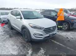 KM8J3CA47GU204095 2016 HYUNDAI TUCSON