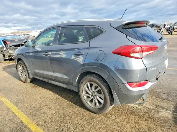 KM8J3CA47GU206428 2016 HYUNDAI TUCSON - Image 2