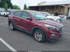 KM8J3CA47GU211841 2016 HYUNDAI TUCSON